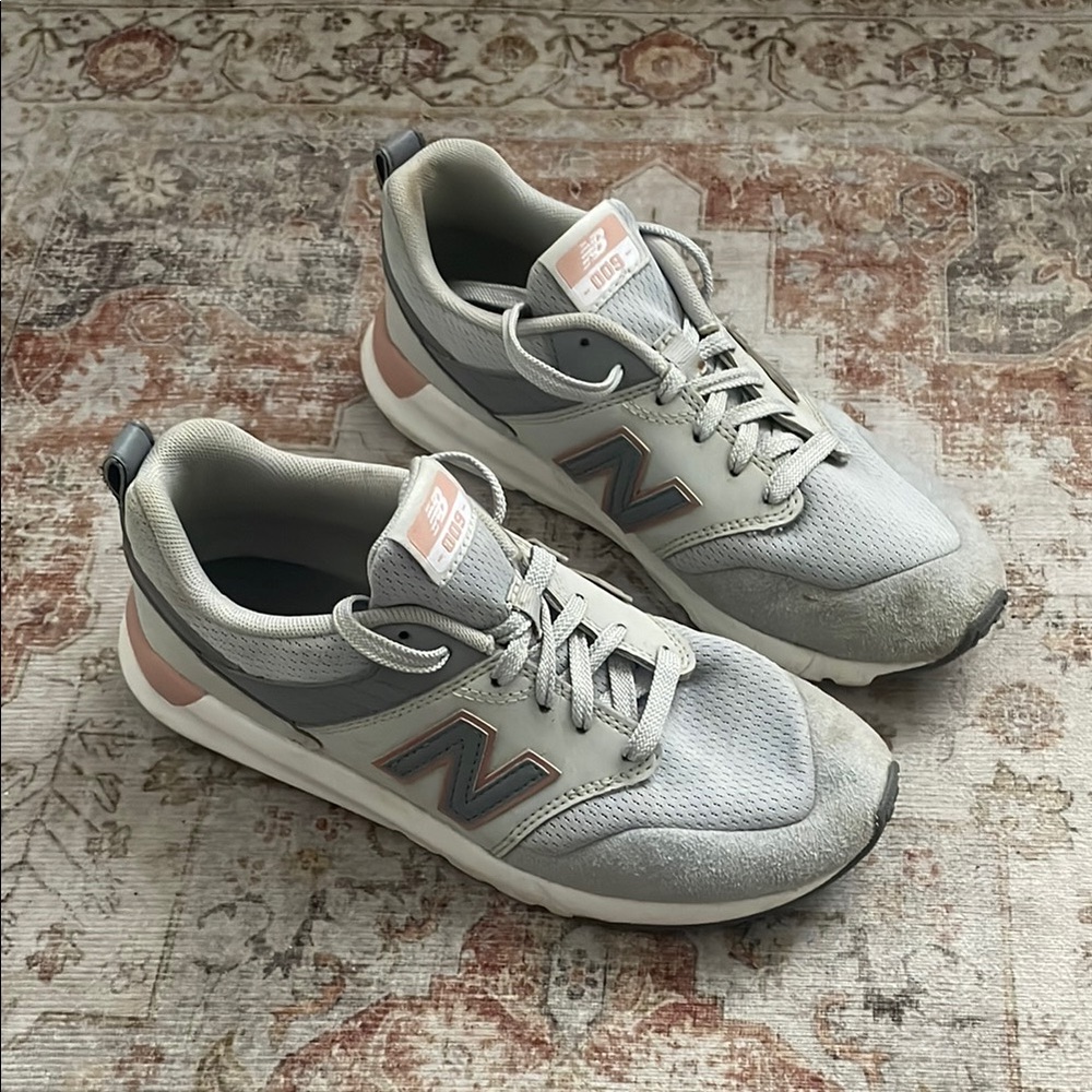 New Balance Gray and Pink Sneakers